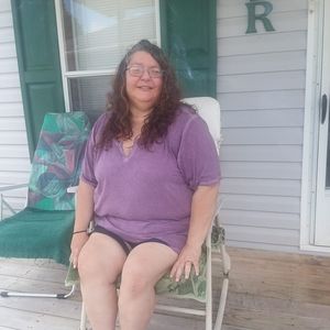 Meet your Posher, Vicky